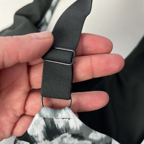 Aerie Offline Sports Bra - Picture 7 of 7